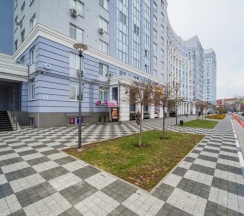 Двухместные апартаменты с балконом (двуспальная кровать) в Квартира Райдас на Чапаева 59