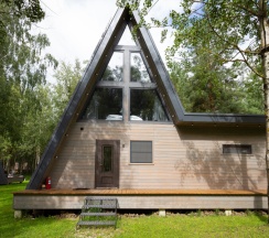 A-Frame № 8 (оснащение дома, стоимость купели и бани см. Подробнее) в Les holidays