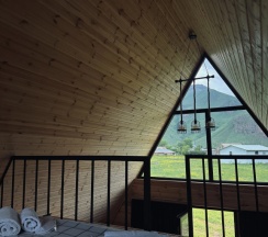 Апартаменты c 1 комнатой с балконом в Шале Gold cottages Kazbegi