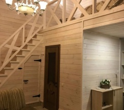 Коттедж с красивым видом из окна в СПА-Волга
