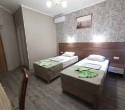 Улучшенный Двухместный в Ленарт