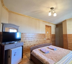Номер Standard с балконом и с видом на город в Апхын лето