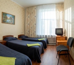 Кровать в общем номере в Товарково