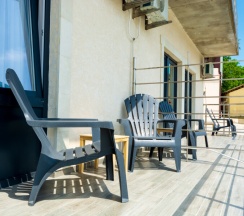 Четырёхместный номер с балконом в Мардин