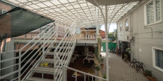 Геленджик: Гостевой дом Изумруд