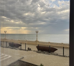 Люкс с видом на море, с одной двуспальной кроватью в Ахтари