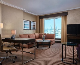 Двухместный номер Deluxe с видом на город двуспальная кровать в Hilton hotels & resorts