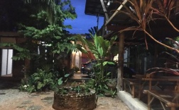 Двухместный номер Standard с видом на сад двуспальная кровать в Baan Mali Homestay Lampang