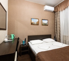 3 Одноместный номер(стандарт),с двухспальной кроватью. в Аппартамент