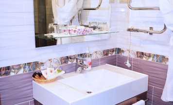 Комфорт с видом на сад в Крокус SPA