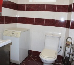 Коттедж с 5 комнатами с балконом и с красивым видом из окна в Коттеджи на Рублевке