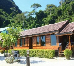 Бунгало seafront в Phi Phi Sand Sea View Resort