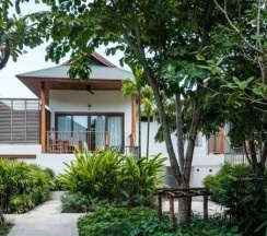 Двухместный номер Superior с балконом двуспальная кровать в Banana Fan Sea Resort