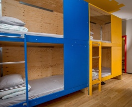 C (8 мест,женский) в Hovel