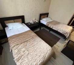 Номер стандарт с 2 односпальными кроватями в Мираж