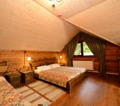 Номер «Комфорт Семейный» 3-х местный в Прохладный