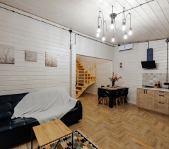 Шестиместный коттедж Дуплекс в Винни-Вилла