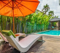 Вилла с 2 комнатами в Sotis Villa Canggu