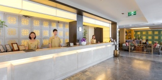 Патонг: Курортный отель Sawaddi Patong Resort & Spa by Tolani
