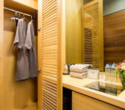 Двухместный номер Deluxe Classic с балконом двуспальная кровать в Samed Grandview Resort