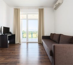 Апартамент с 1-ой спальней для МГН, с кухней в Имеретинский