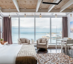 Sea view apartments - Family suite (Ванна с панорамным видом на море и камин. Размещение до 5 гостей), Станюковича 48/5 в Vvo apartments group