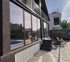 Коттедж стандарт с 6 двуспальными кроватями в Solox_live