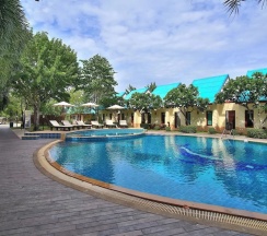 Номер Deluxe с красивым видом из окна в The Green Beach Resort