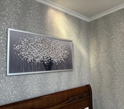 Апартаменты в Квартира Дизайнерская Трехкомнатная The Gray Pearl Crocus