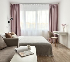 Однокомнатная квартира (Метро Ленинский проспект, 10 минут пешком) в Rauktis apartments
