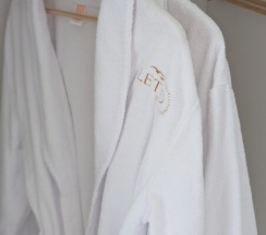 Family studio с двумя раздельными кроватями или одной большой и диваном в Leto