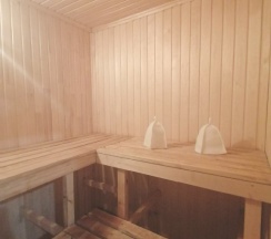 Коттедж с 5 комнатами с балконом и с красивым видом из окна в Удачный