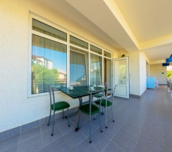 1 комнатный улучшенный в коттедже в Ява