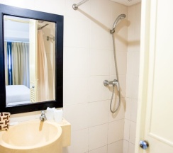Двухместный номер Standard 2 отдельные кровати в Crystal Inn Phuket