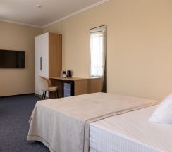 Стандарт одноместный с видом на лес в Ambar House