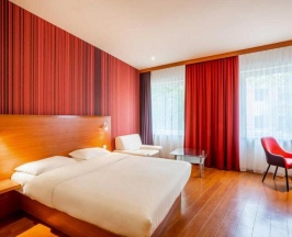 Семейный номер Standard в Leonardo Hotel Salzburg City Center