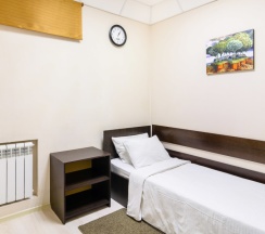 Стандарт одноместный на цокольном этаже в Asti Rooms