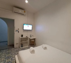 Двухместный номер Standard (двуспальная кровать) в Chino Town at Yaowarat Phuket