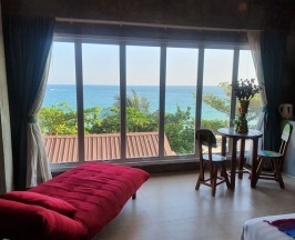 Двухместный номер Deluxe с видом на море двуспальная кровать в Saikaew Boutique Hotel