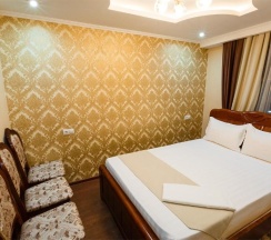 Четырёхместный люкс Двухкомнатный в Salut Hotel Almaty