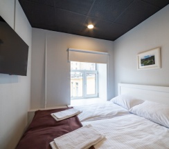 ДВУХМЕСТНЫЙ НОМЕР с ванной комнатой в Proloft city hostel&rooms