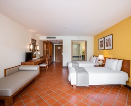 Семейный номер Connecting с 2 комнатами в Naithonburi Beach Resort