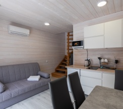 Домик в Calista