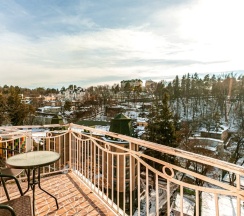 Двухкомнатный номер с балконом в Скала