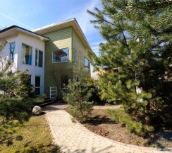 Вилла Deluxe Премиум 220 Flora/ Maki/ More vnutri в Country Resort Skokovo park
