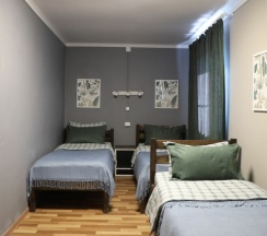 Номер 3х местный Стандарт 2й этаж в Гремучий