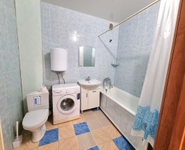 2-комнатные апартаменты улучшенные г. Тюмень, ул. Герцена 82к1 в AmegaRoom (АмегаРум) на улице Герцена
