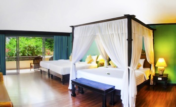 Семейный люкс с балконом в Курортный отель The Fair House Beach Resort & Hotel