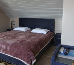 Номер стандарт комфорт (мансарда) в Voda Boutique Hotel