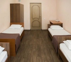 Четырёхместной номер «Эконом» (санузел/ душевая на этаже) в Колос